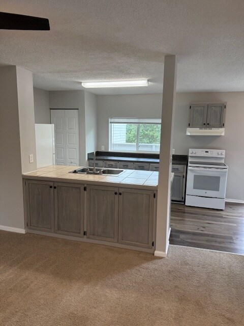 Foto del edificio - 94 Topsail Ct