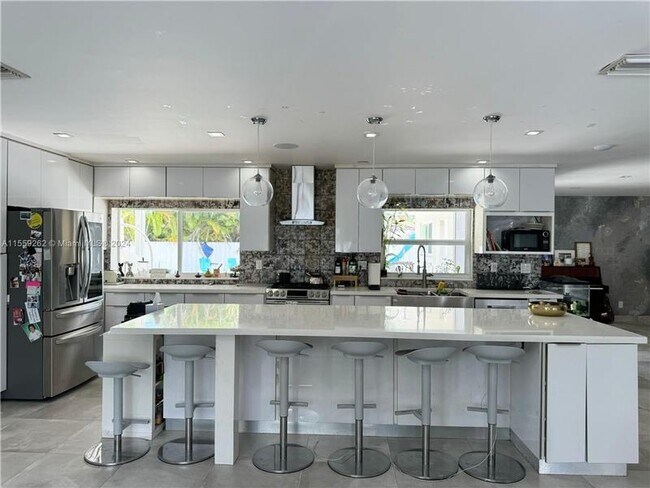 Foto del edificio - 20701 NE 19th Ct