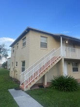 Building Photo - 731 Michigan Ct