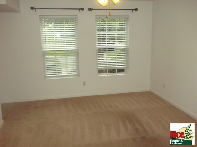 Foto del edificio - 1075 Forest Street