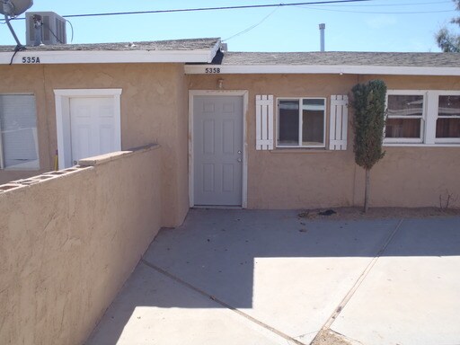 Primary Photo - 535 W Church Ave