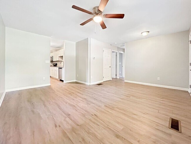 Foto del edificio - 1324 Kipling St SE