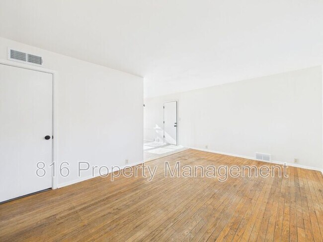 Foto del edificio - 6903 E 113 Terrace