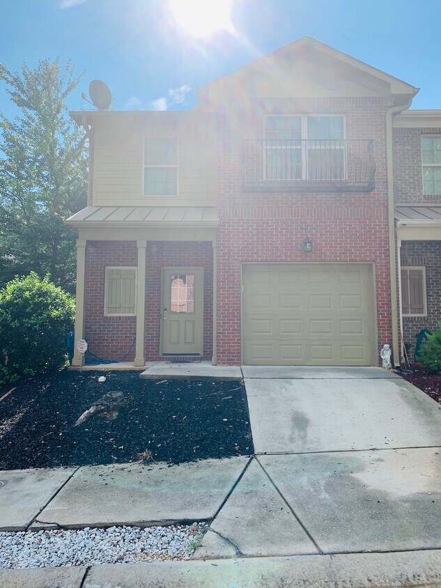 1348 Harbins Ridge Dr, Norcross, GA 30093 Townhome Rentals in