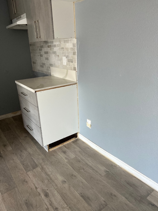 Photo - 1108 W 110th St Apartment