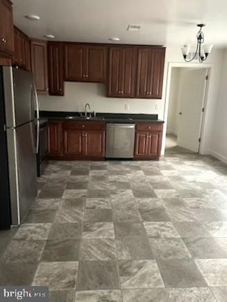 Foto principal - 3572 Lincoln Hwy E