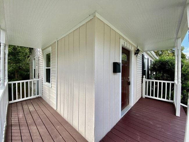 Photo - 1115 Onslow St House