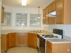 Building Photo - 21112 Derby Day Ave