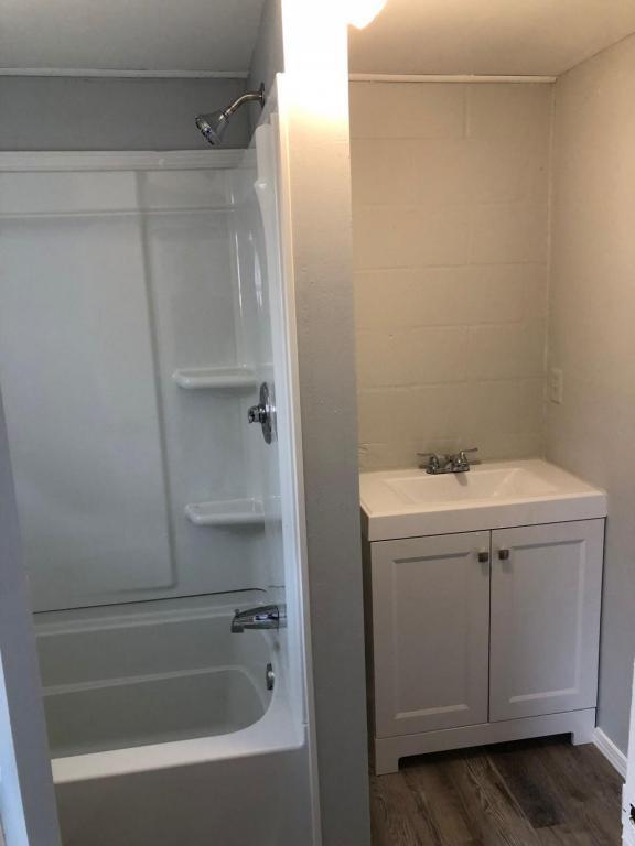 Foto del edificio - 408 SW 2ND STREET