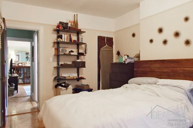 Building Photo - 1.5 Bedroom in Park Slope