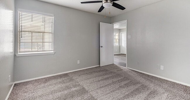 Building Photo - Hawke Apartment Homes