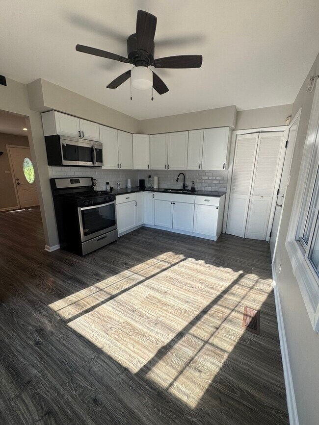 Foto del edificio - 3614 Wheelwood Ct