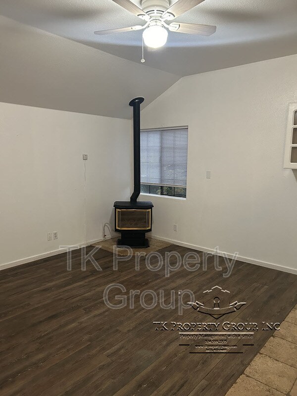 Foto del edificio - 13530 Greenhorn Rd