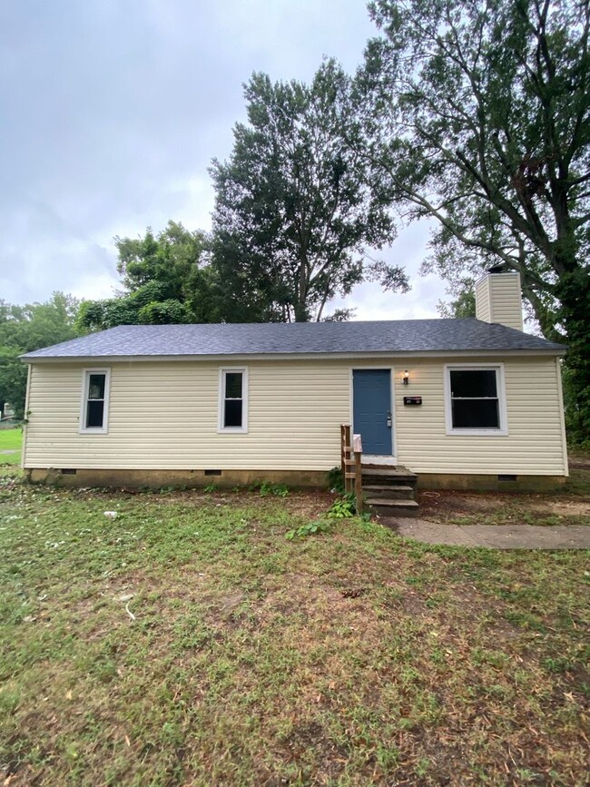 Building Photo - Charming 3-Bedroom Home in Richmond's Hist...