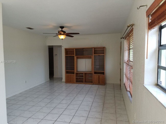 Building Photo - 20111 Eagle Nest Rd