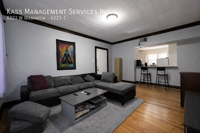 Foto del edificio - 6223 W Wabansia-6223-1