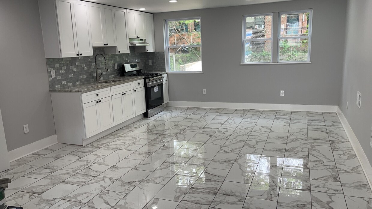 Photo - 2036 Church Ln (Philadelphia, PA)