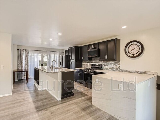 Foto del edificio - 2127 S Ivory St