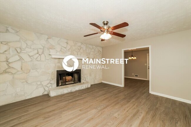 Building Photo - 3 Bedroom Pet-Friendly Home in Hiram, GA with Main Street Renewal