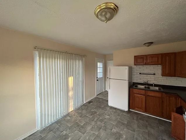 Foto del edificio - 4925 Palmer St