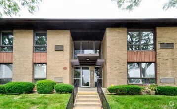 Building Photo - 1565 Cherboneau Pl