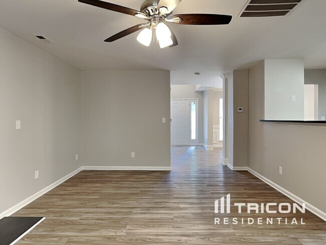 Building Photo - 118 Ashmont Dr