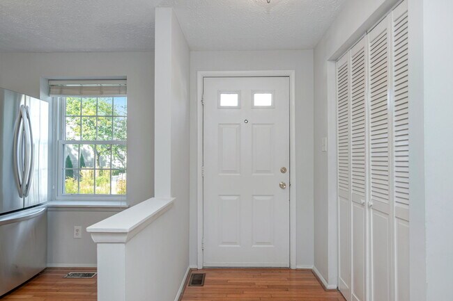 Foto del edificio - 1638 10th St S