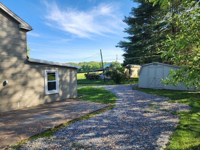 North View Driveway and Shed - 91 Scheller Rd