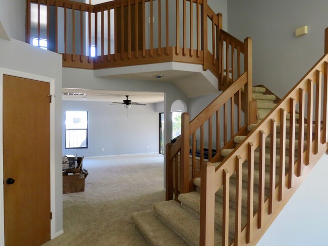 Building Photo - 15108 Heathridge Dr