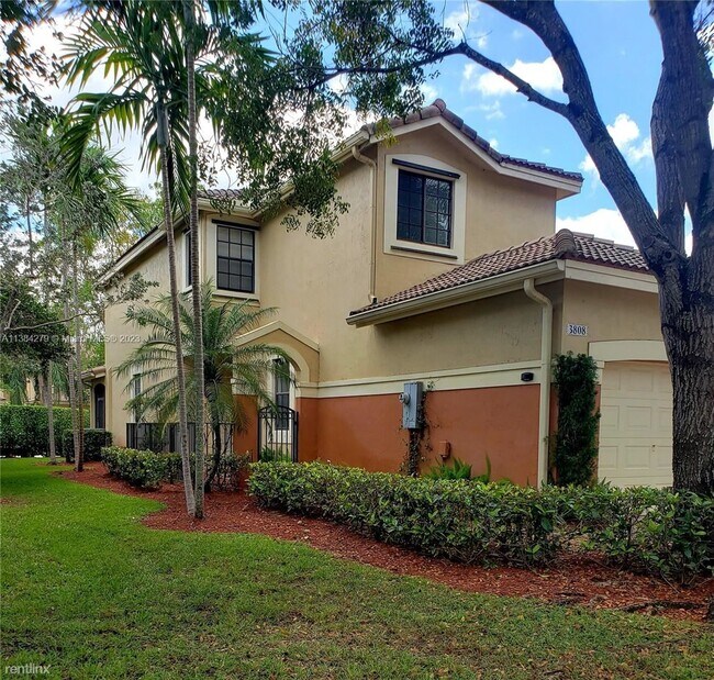 Building Photo - 3 br, 2.5 bath House - 3808 Tree Top Dr