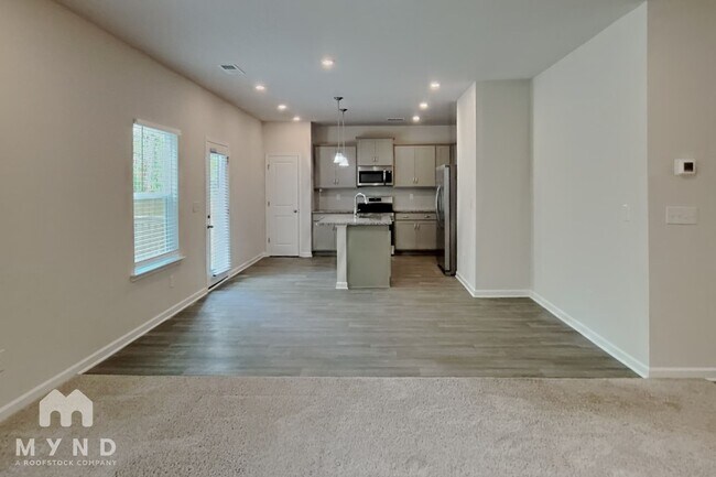 Foto del edificio - 7130 Amberhouse Dr