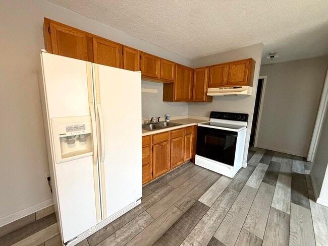 Foto del edificio - 307 N Maple St