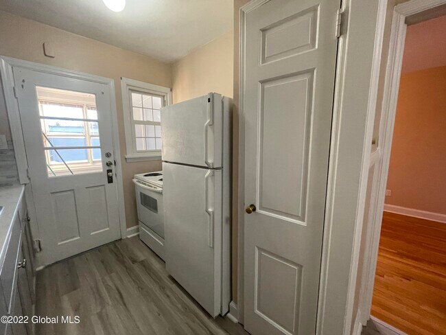 Foto del edificio - 2224 Crescent