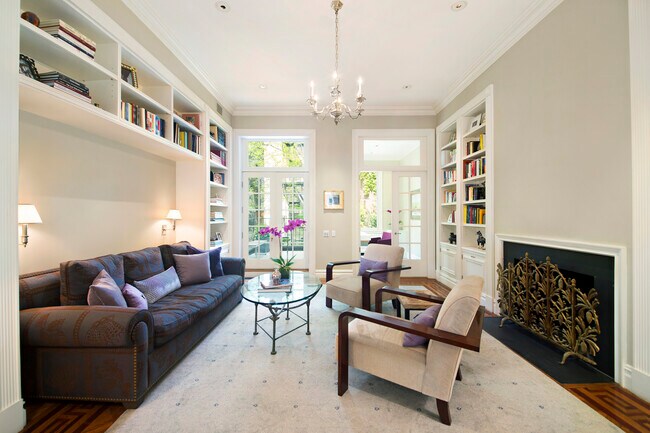 Foto del edificio - 131 E 92nd St
