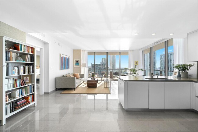Foto del edificio - 68 SE 6th St