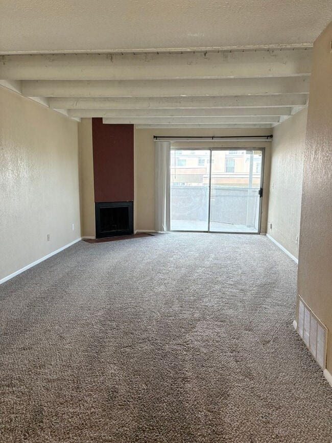 Building Photo - 3510 Parkmoor Village Dr