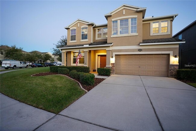 Building Photo - 10663 Pictorial Park Dr