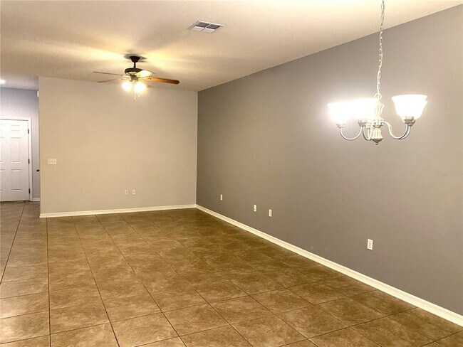 Building Photo - 5602 Rutherford Pl