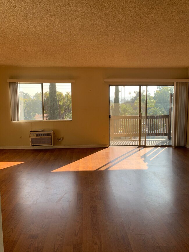 Foto del edificio - Fair Park Terrace Apartments