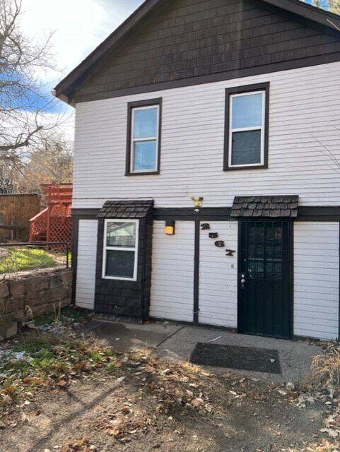 Primary Photo - 2567 S Pearl St