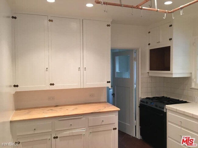 Foto del edificio - 2 br, 2 bath Condo - 1145 S Bedford St