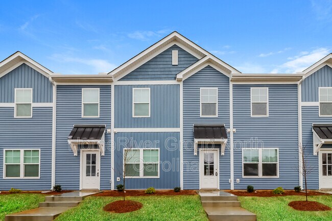 Foto del edificio - 109 Dogwood Village Trl, Unit C