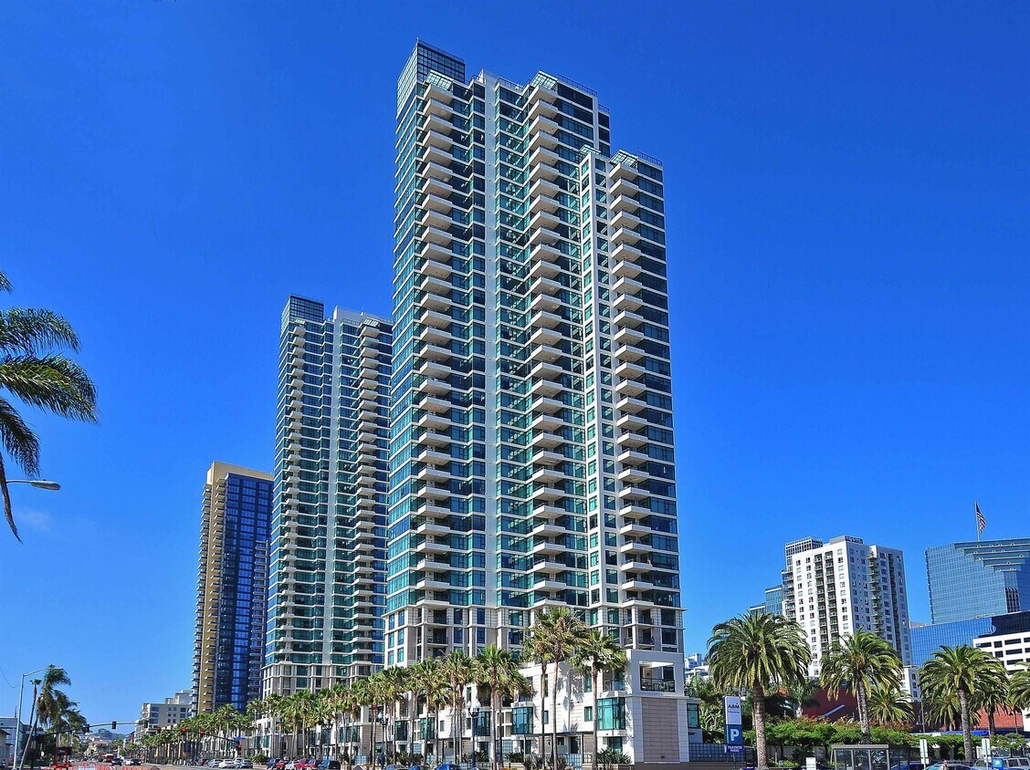 1205 Pacific Hwy Unit 2203, San Diego, CA 92101 Condo for Rent in San