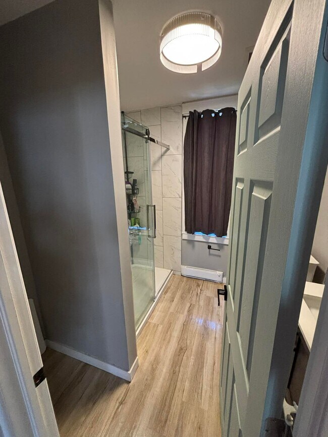 Photo du bâtiment - 75 Duke St