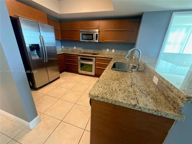 Foto del edificio - 2641 N Flamingo Rd