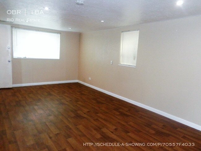 Building Photo - 1030 N Washington St