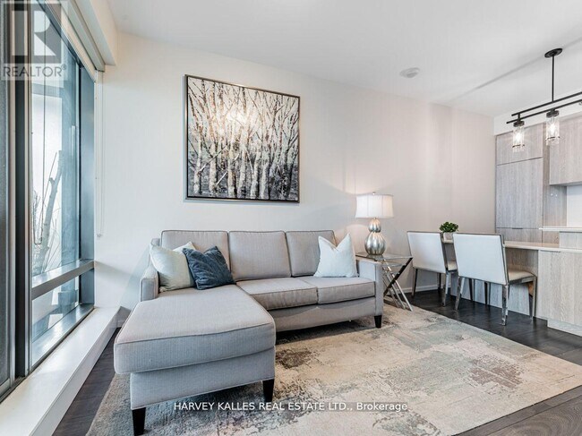 Photo du bâtiment - 5 St Joseph St