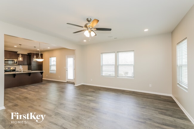 Foto del edificio - 306 Prosperous Path