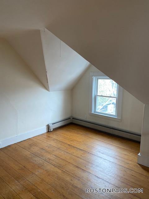 Building Photo - 139 Antrim St