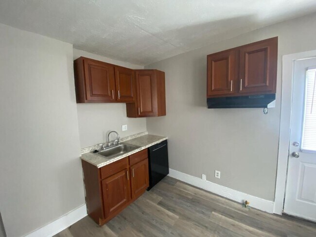 Foto del edificio - 3 Bedroom Duplex in prime location Weiland...